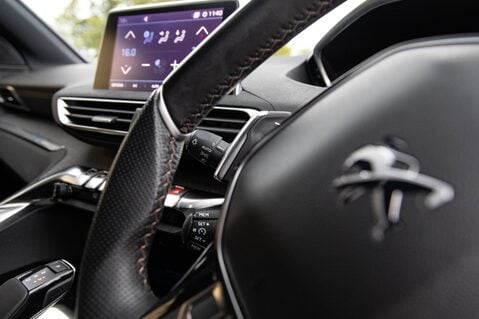 Peugeot 3008 BLUEHDI S/S GT LINE 17