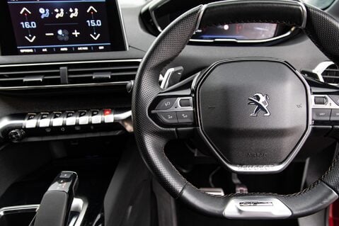 Peugeot 3008 BLUEHDI S/S GT LINE 19