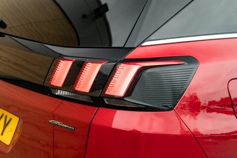 Peugeot 3008 BLUEHDI S/S GT LINE 9