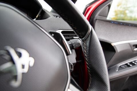 Peugeot 3008 BLUEHDI S/S GT LINE 18