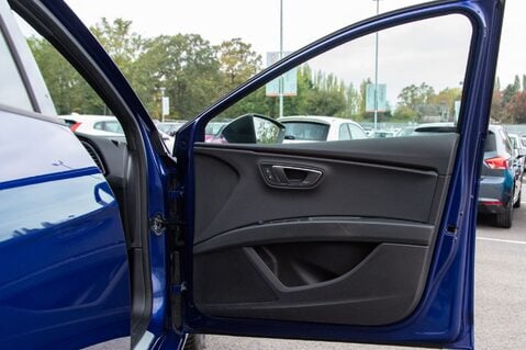 SEAT Leon TSI EVO FR BLACK EDITION 14