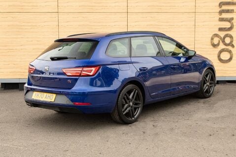 SEAT Leon TSI EVO FR BLACK EDITION 2