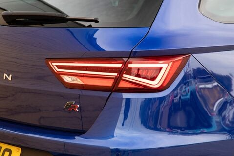 SEAT Leon TSI EVO FR BLACK EDITION 9