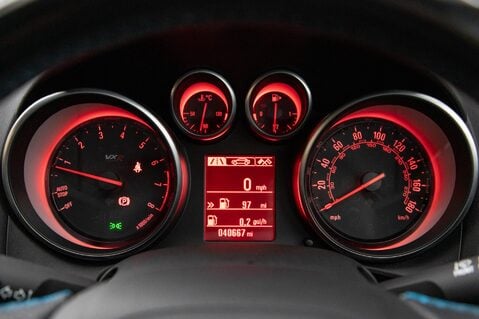 Vauxhall Astra GTC VXR 16