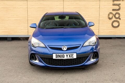 Vauxhall Astra GTC VXR 5