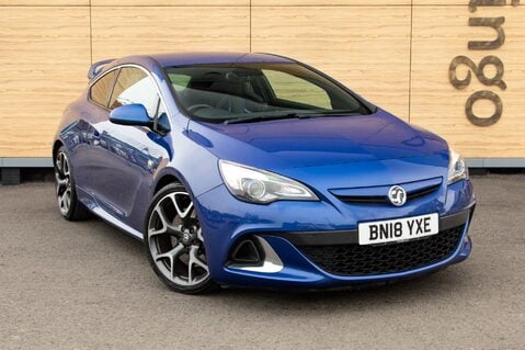 Vauxhall Astra GTC VXR 1