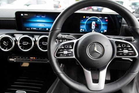 Mercedes-Benz A Class A 180 SPORT EXECUTIVE EDITION 19