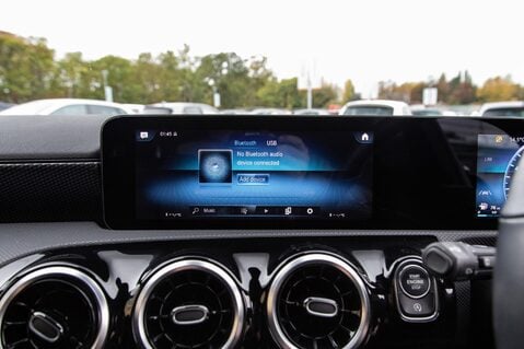 Mercedes-Benz A Class A 180 SPORT EXECUTIVE EDITION 27