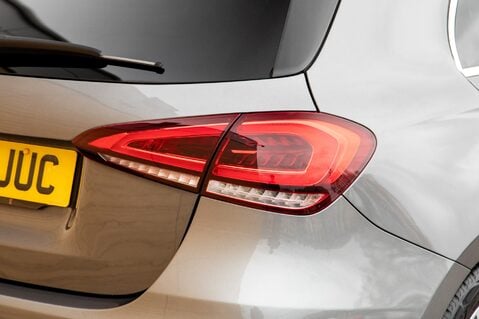 Mercedes-Benz A Class A 180 SPORT EXECUTIVE EDITION 9