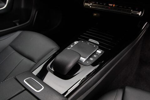 Mercedes-Benz A Class A 180 SPORT EXECUTIVE EDITION 34