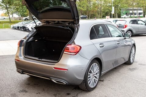 Mercedes-Benz A Class A 180 SPORT EXECUTIVE EDITION 38