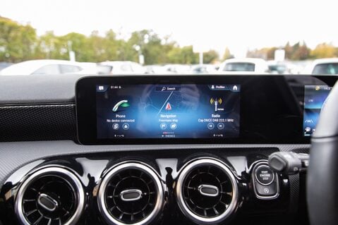 Mercedes-Benz A Class A 180 SPORT EXECUTIVE EDITION 22