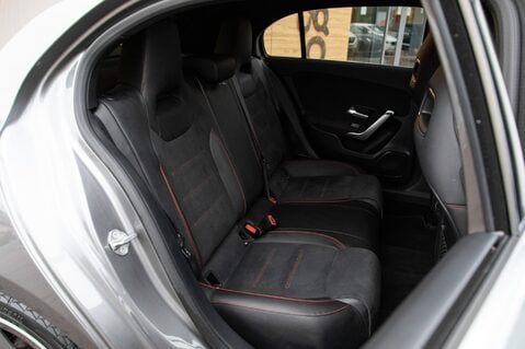 Mercedes-Benz A Class A 200 AMG LINE EXECUTIVE 35