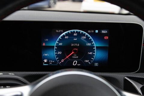 Mercedes-Benz A Class A 200 AMG LINE EXECUTIVE 16