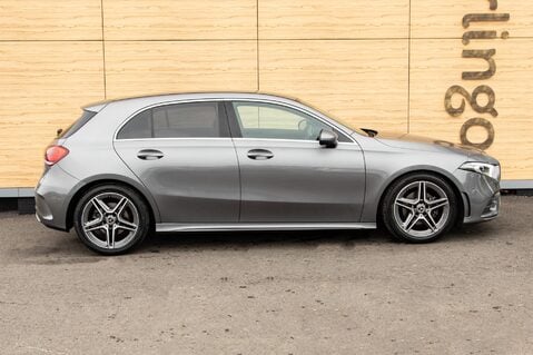 Mercedes-Benz A Class A 200 AMG LINE EXECUTIVE 12