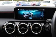 Mercedes-Benz A Class A 200 AMG LINE EXECUTIVE 27