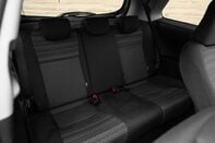 Toyota Yaris VVT-I ICON 31
