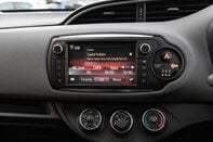 Toyota Yaris VVT-I ICON 22