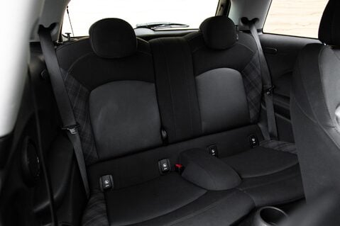 Mini Hatch COOPER S CLASSIC 34