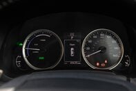 Lexus Is 300H ADVANCE 15