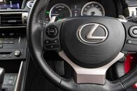 Lexus Is 300H ADVANCE 19