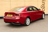 Lexus Is 300H ADVANCE 2