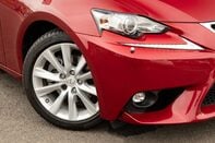 Lexus Is 300H ADVANCE 11