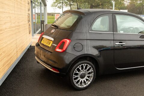 Fiat 500 DOLCEVITA PLUS MHEV 8