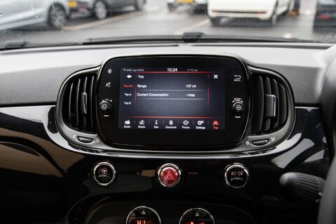 Fiat 500 DOLCEVITA PLUS MHEV 28