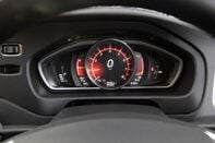 Volvo V40 T3 CROSS COUNTRY PRO 15