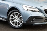 Volvo V40 T3 CROSS COUNTRY PRO 11