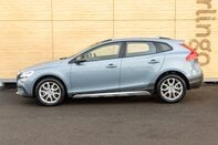 Volvo V40 T3 CROSS COUNTRY PRO 13