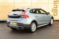 Volvo V40 T3 CROSS COUNTRY PRO 2