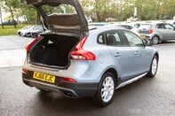 Volvo V40 T3 CROSS COUNTRY PRO 33