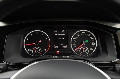 Volkswagen Polo SE TSI DSG 15