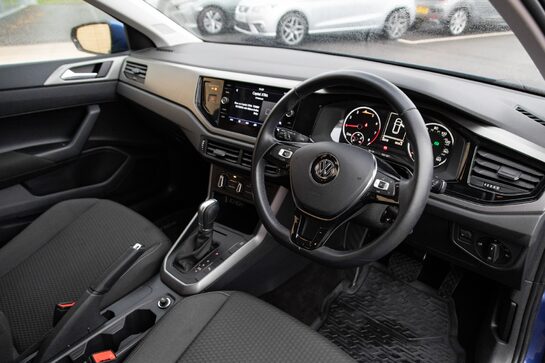 Volkswagen Polo SE TSI DSG