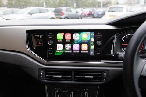 Volkswagen Polo SE TSI DSG 30