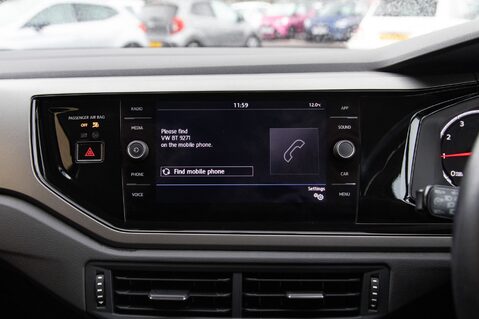 Volkswagen Polo SE TSI DSG 24