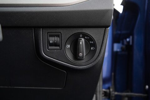 Volkswagen Polo SE TSI DSG 16