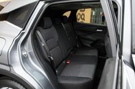 Nissan Qashqai DIG-T N-CONNECTA MHEV 32