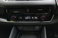 Nissan Qashqai DIG-T N-CONNECTA MHEV 31