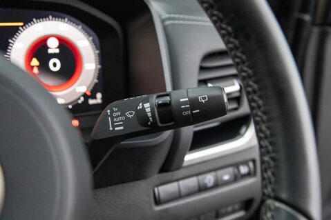 Nissan Qashqai DIG-T N-CONNECTA MHEV 18