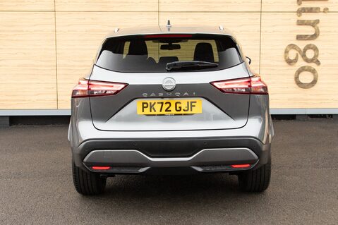 Nissan Qashqai DIG-T N-CONNECTA MHEV 6