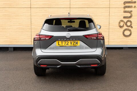 Nissan Qashqai DIG-T N-CONNECTA MHEV 6