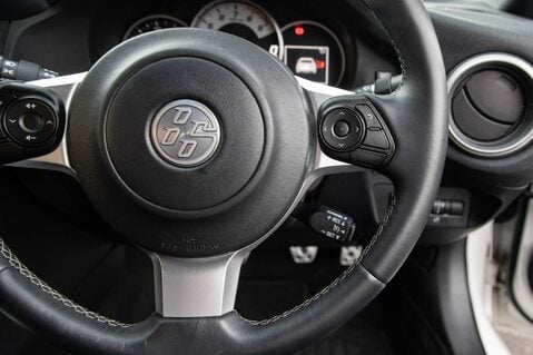 Toyota GT86 D-4S PRO 20