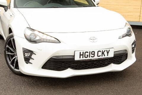 Toyota GT86 D-4S PRO 10