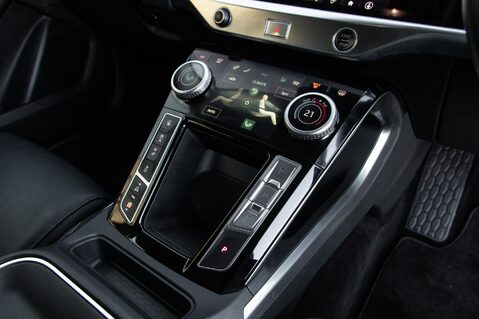 Jaguar I-Pace SE 37