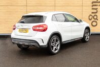 Mercedes-Benz GLA Class GLA 200 D 4MATIC AMG LINE EXECUTIVE 2