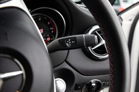 Mercedes-Benz GLA Class GLA 200 D 4MATIC AMG LINE EXECUTIVE 18