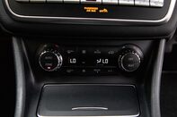 Mercedes-Benz GLA Class GLA 200 D 4MATIC AMG LINE EXECUTIVE 43